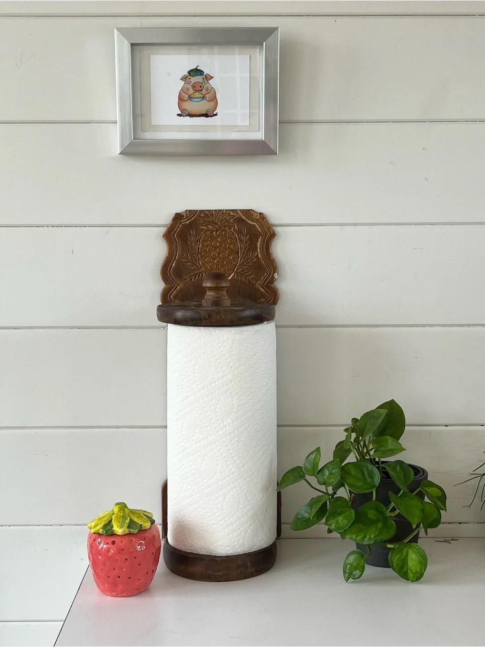 Vtg wood paper towel holder
